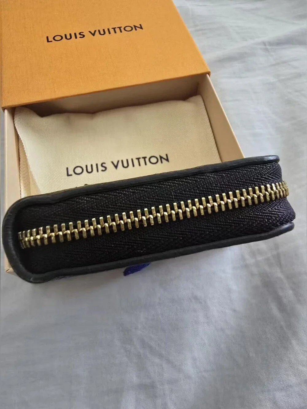 Louis Vuitton Black Zippy Coin Purse Wallet